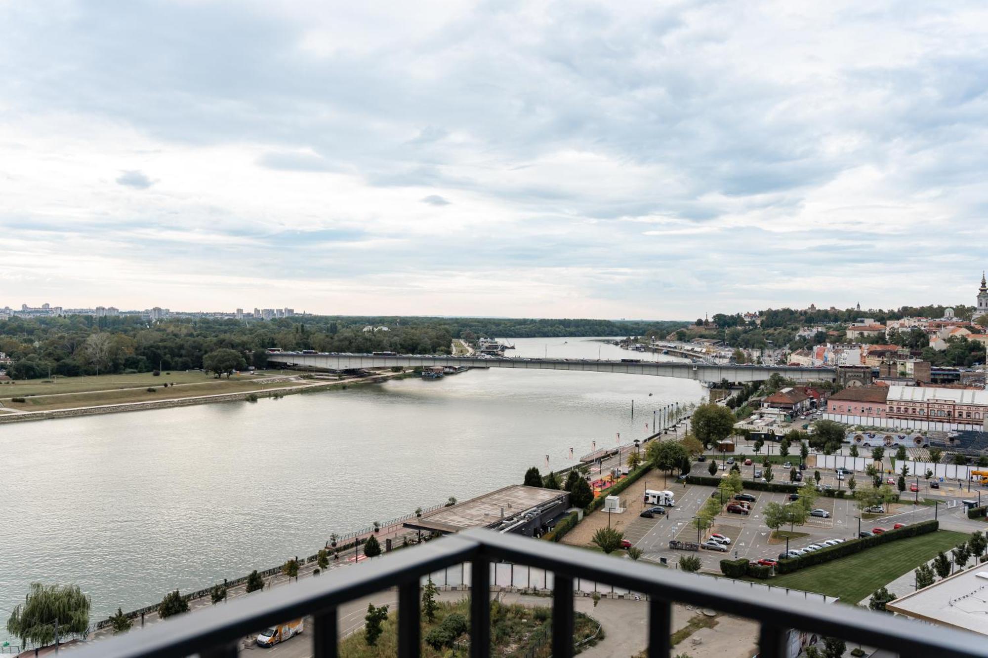 Sinfonia Lux Lejlighed Beograd Eksteriør billede